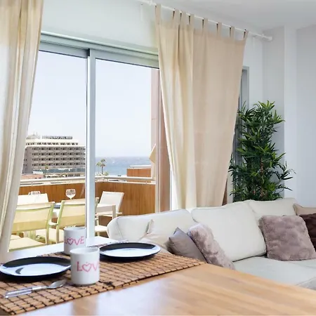 Sea View Apartment In El Medano With Pool & Private Parking Space Exterior photo